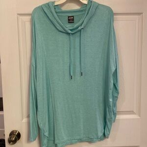 Avia L hoodie shirt